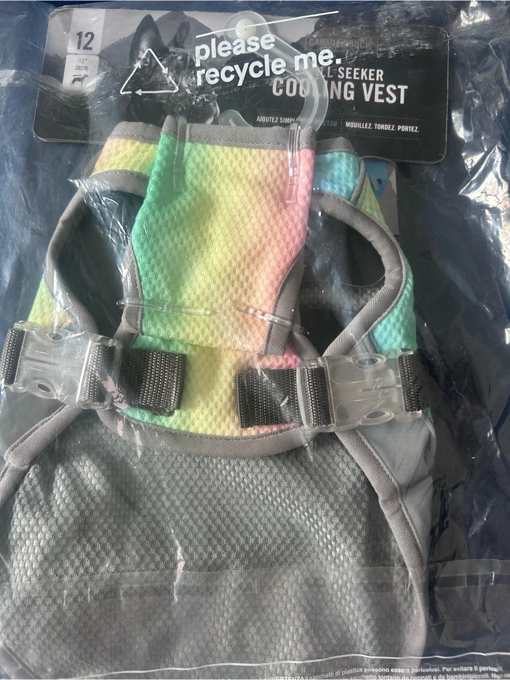 Canada Pooch rainbow dog cooling vest (12”) brand new unopened in packet